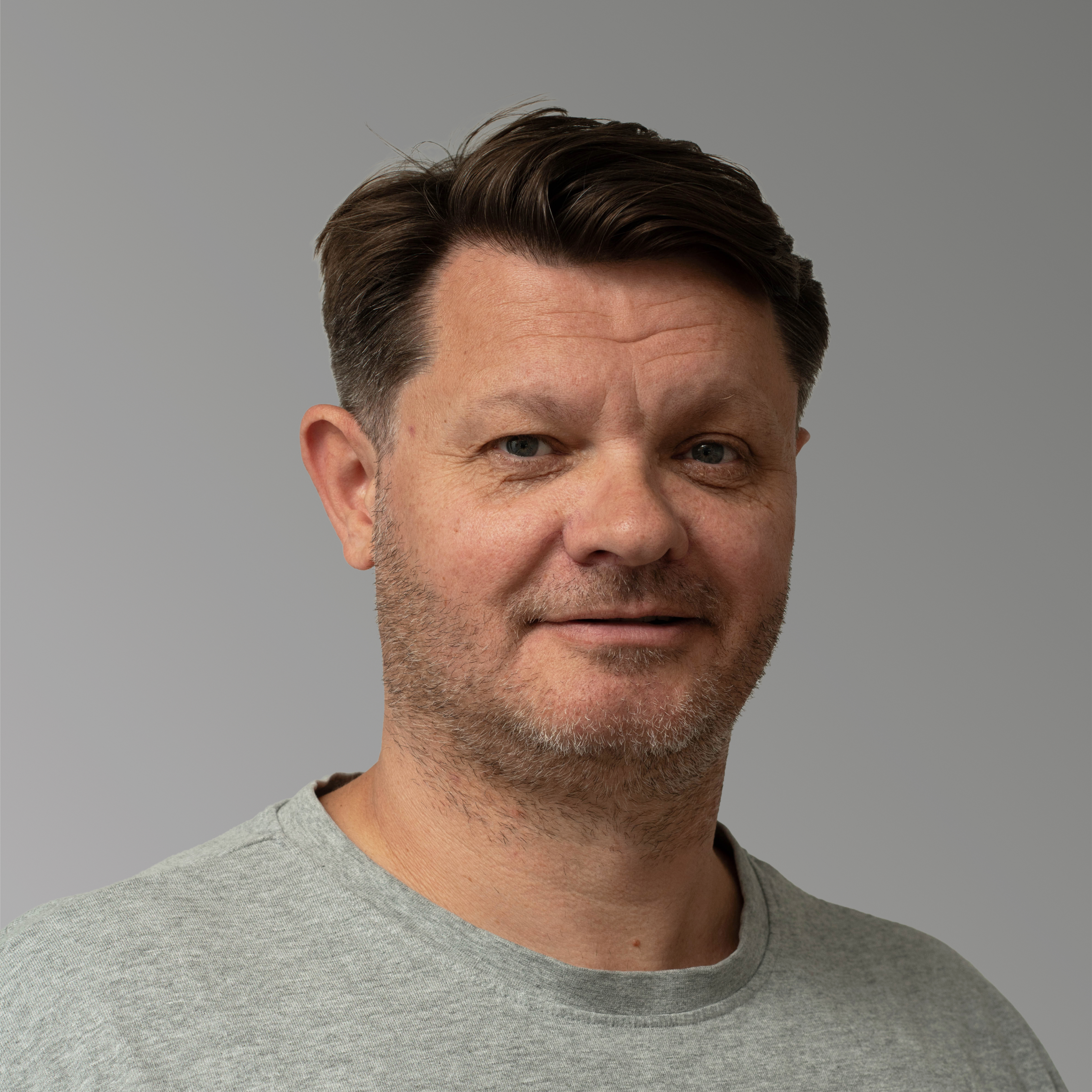 Stewart Rowell, Contracts Manager